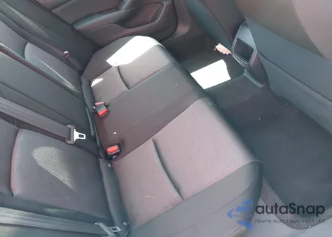 2019 Honda Accord Lx z USA, uszkodzony, nr VIN 1HGCV1F17KA161612